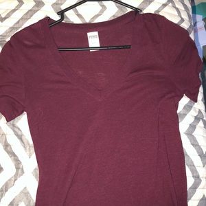 V-neck T-shirt